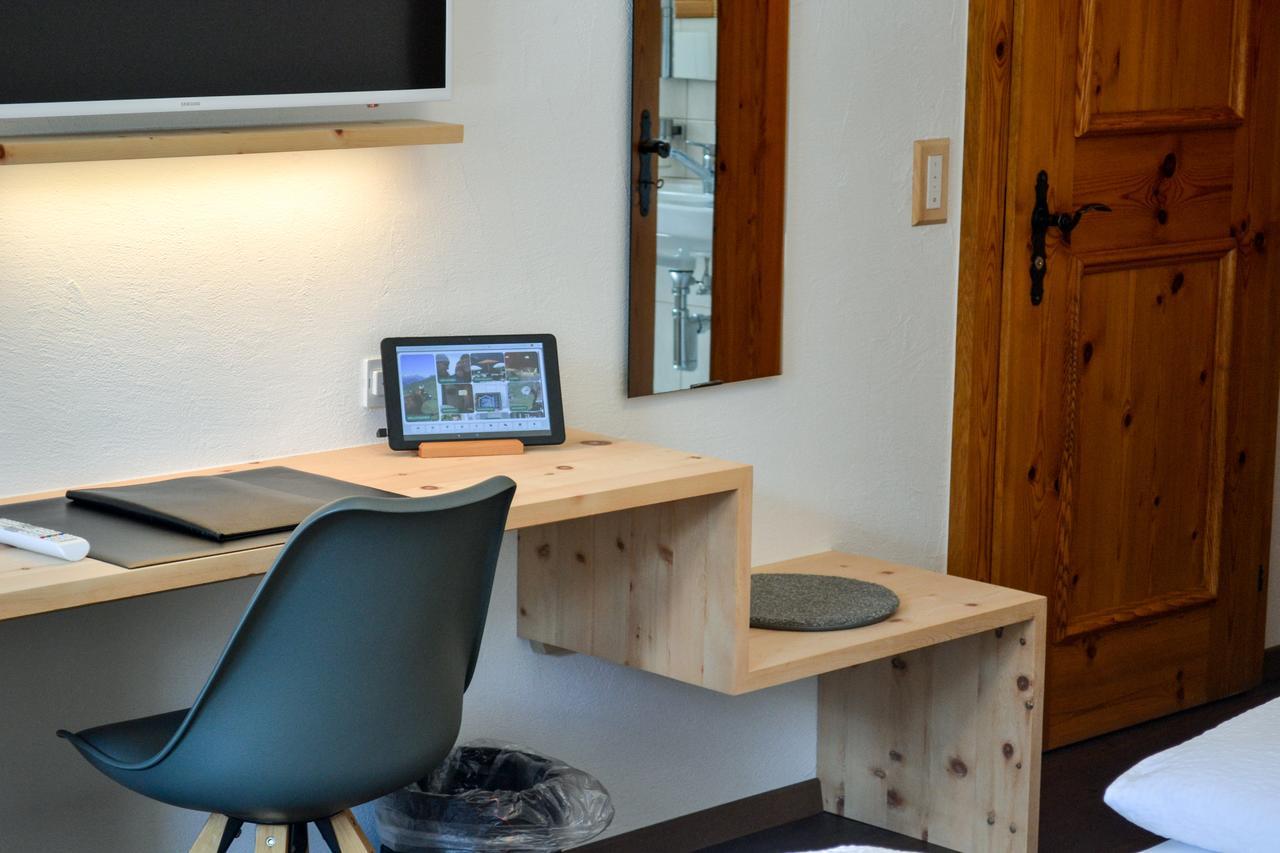 Schorta'S Alvetern - Boutique Hotel & Restaurant Ardez Bagian luar foto