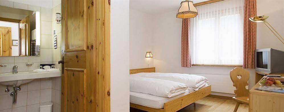 Schorta'S Alvetern - Boutique Hotel & Restaurant Ardez Bagian luar foto